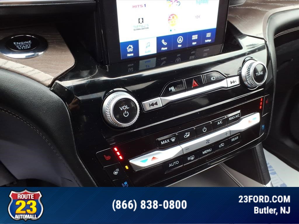 Certified 2023 Ford Explorer Platinum w/ Technology Package image 21