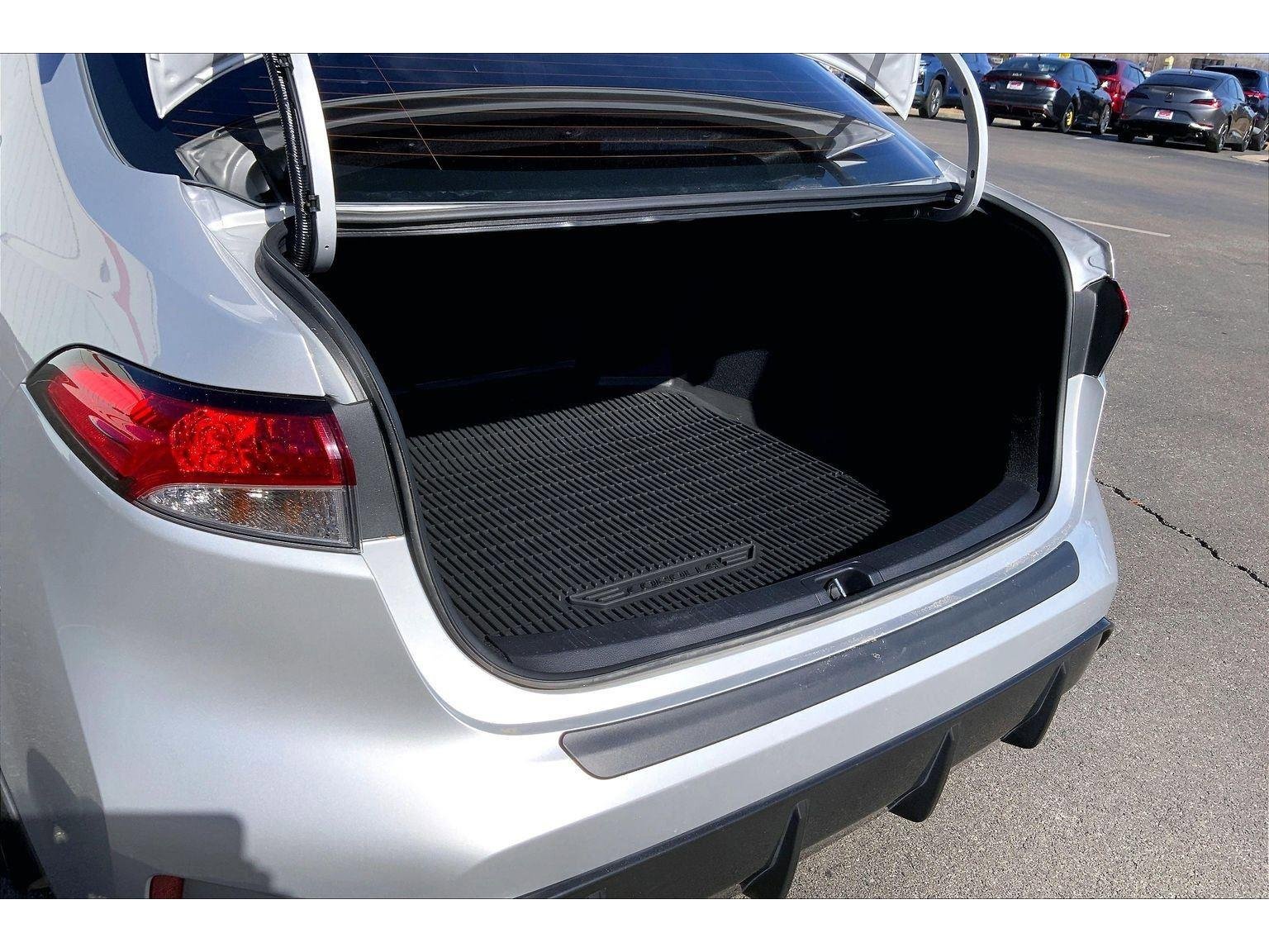 Used 2024 Toyota Corolla SE image 22