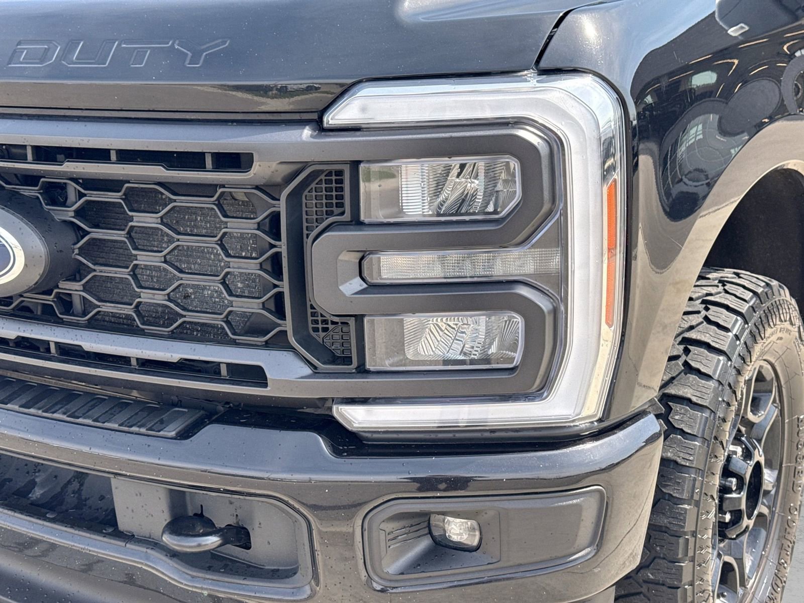 Used 2024 Ford F250 XLT w/ XLT Premium Package AWD/4WD image 13