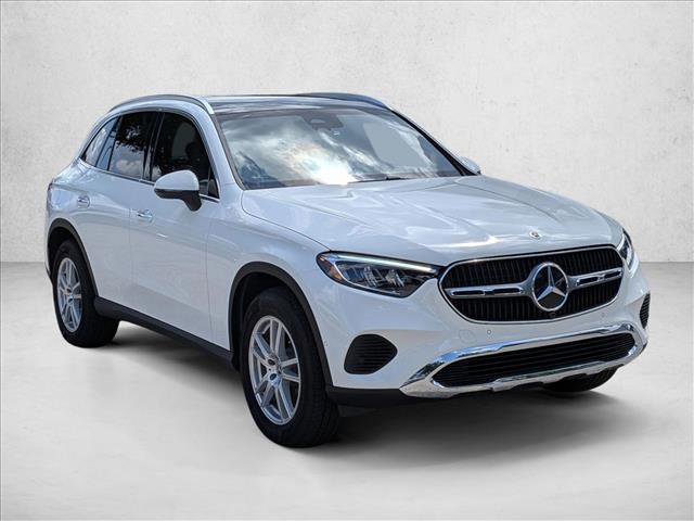 Certified 2026 Mercedes-Benz GLC 300 image 3