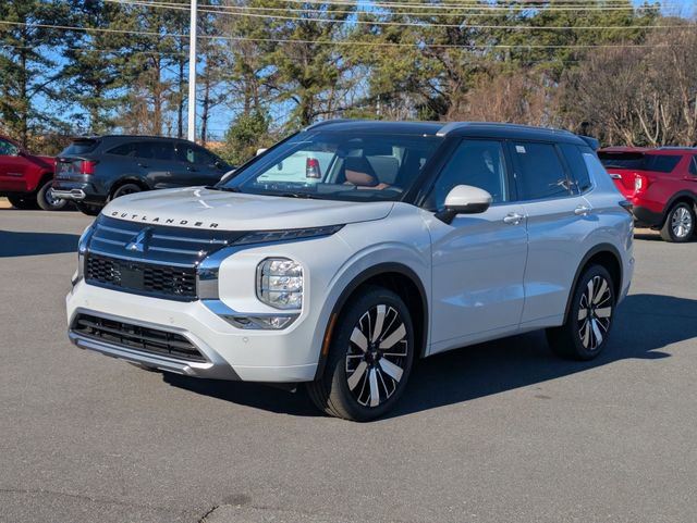 New 2026 Mitsubishi Outlander SEL image 7