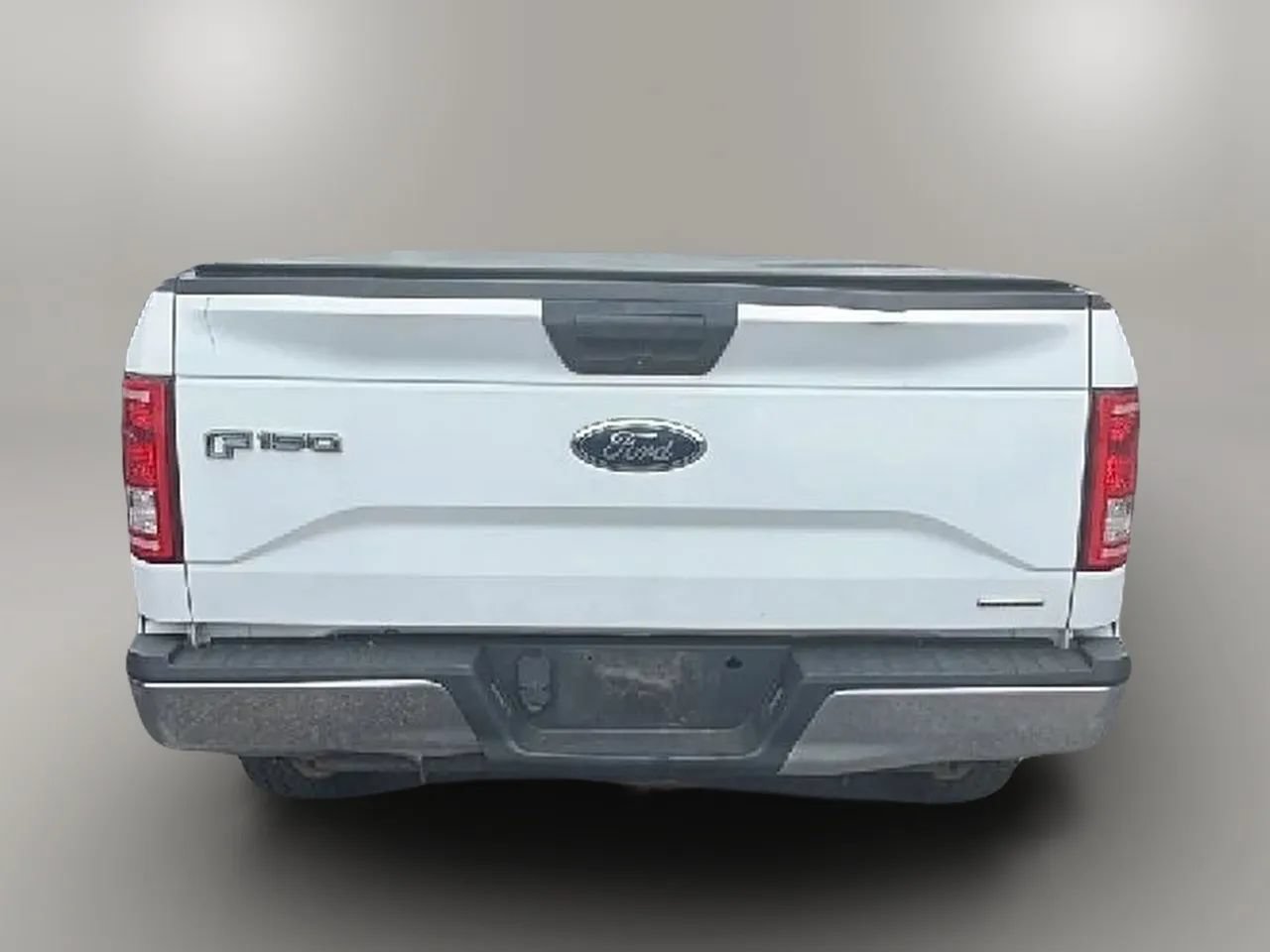 Used 2016 Ford F150 XL w/ Equipment Group 101A Mid AWD/4WD image 4
