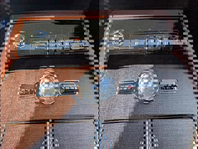 New 2025 Lincoln Navigator Reserve image 12