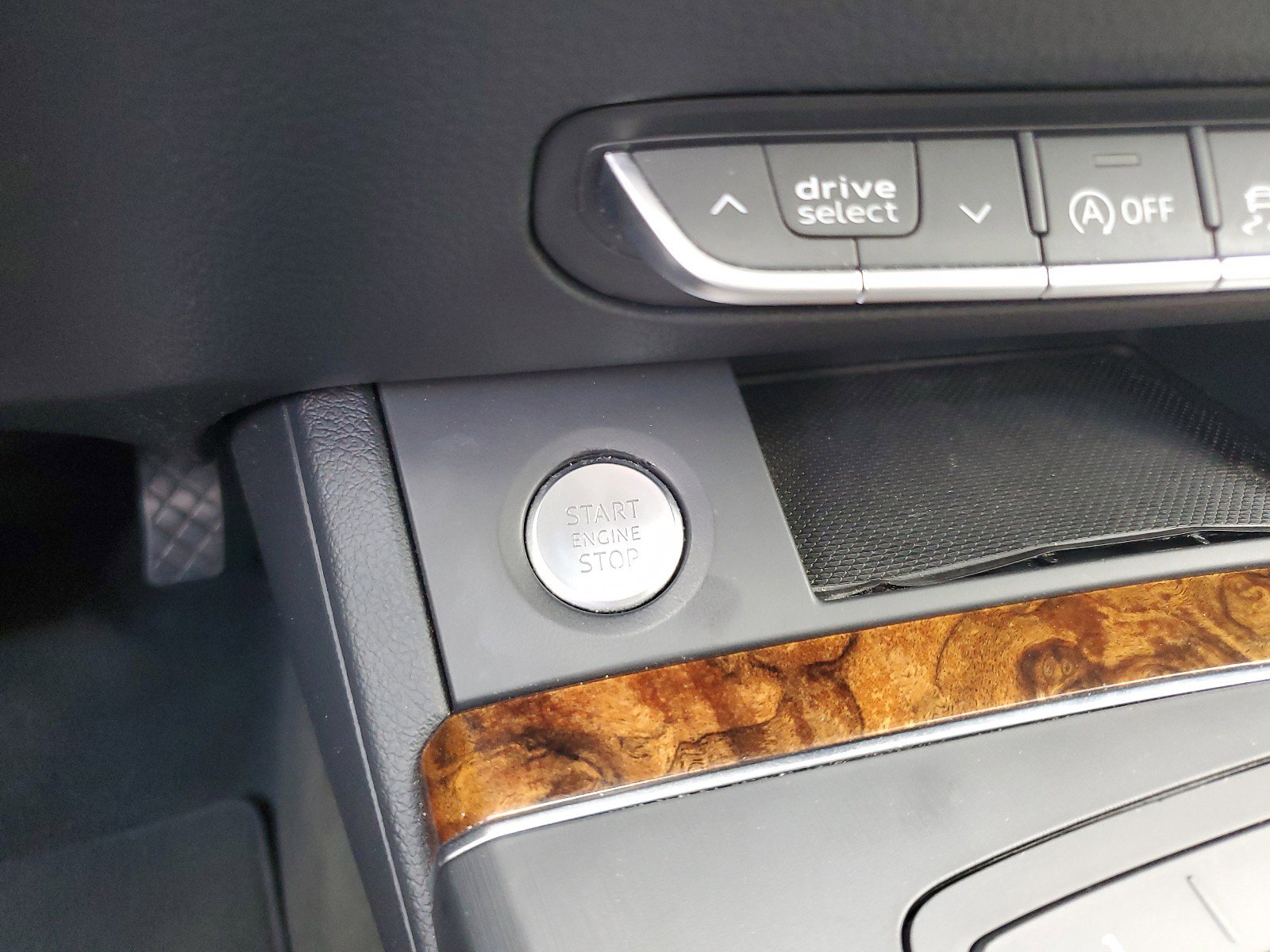 Used 2018 Audi Q5 2.0T Premium w/ Convenience Package image 21