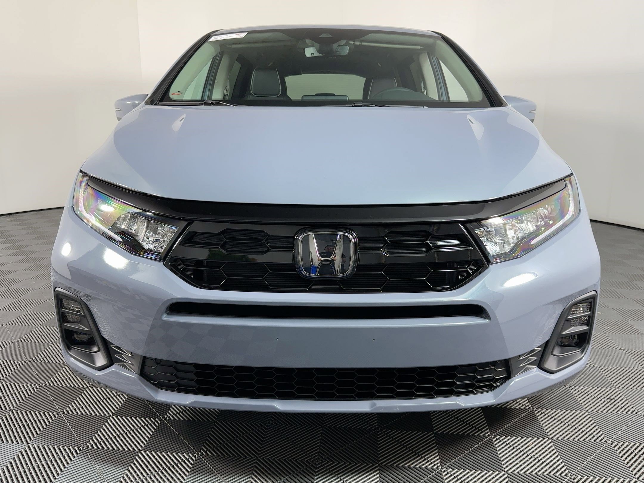 New 2026 Honda Odyssey Touring image 5
