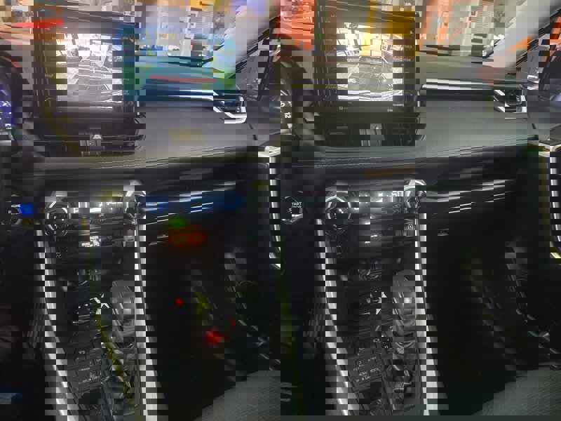 Used 2022 Toyota RAV4 XLE image 25