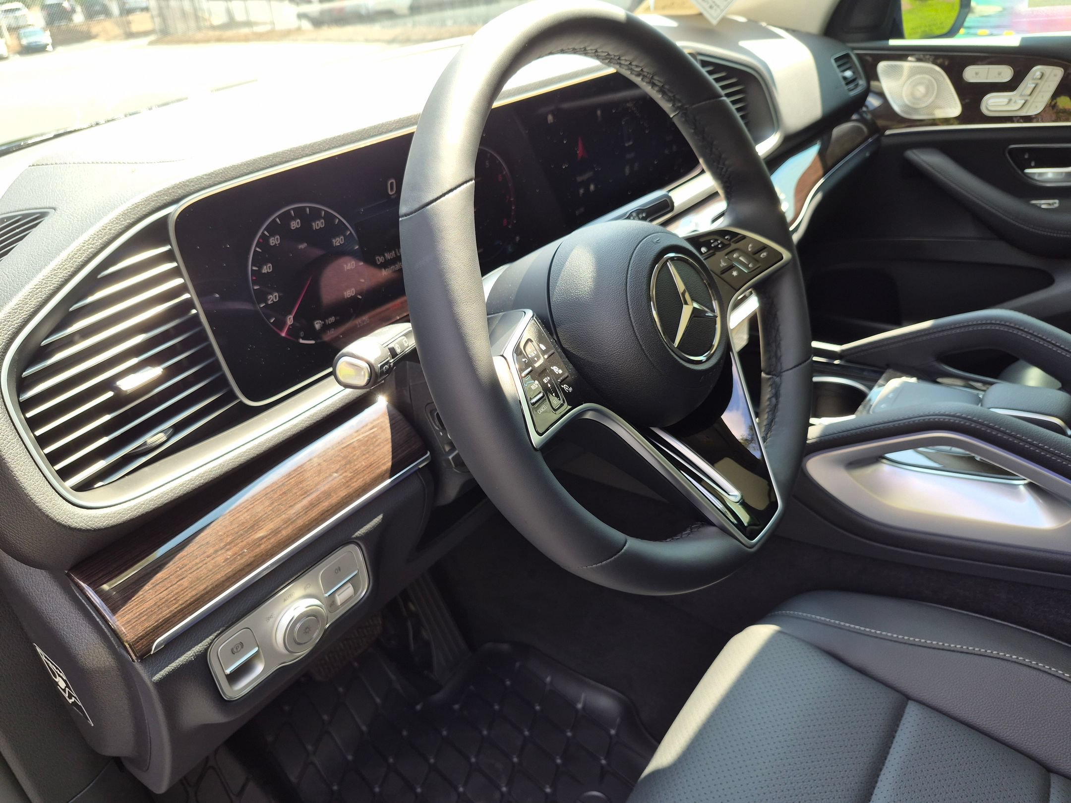 New 2026 Mercedes-Benz GLE 450 4MATIC image 18