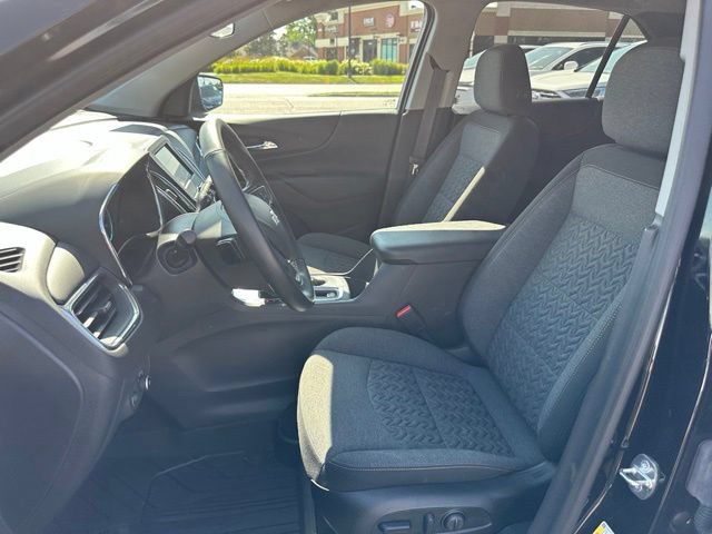 Used 2023 Chevrolet Equinox LT FWD image 15
