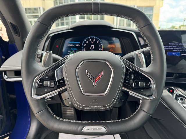 Used 2025 Chevrolet Corvette Z06 w/ Stealth Interior Trim Package RWD image 10