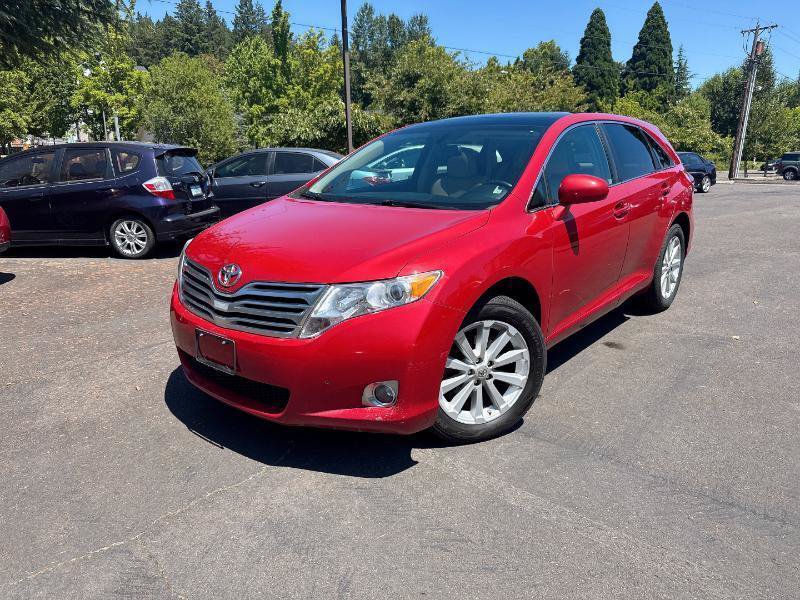 Used 2011 Toyota Venza AWD w/ Comfort Pkg image 2