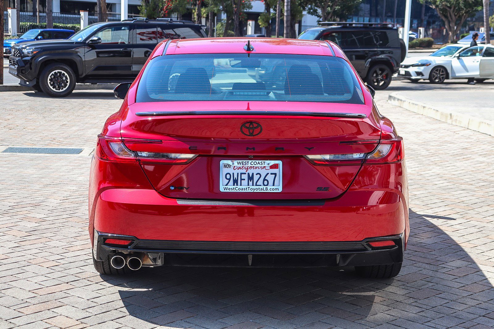 Used 2026 Toyota Camry Hybrid w/ Multimedia Upgrade Package image 10