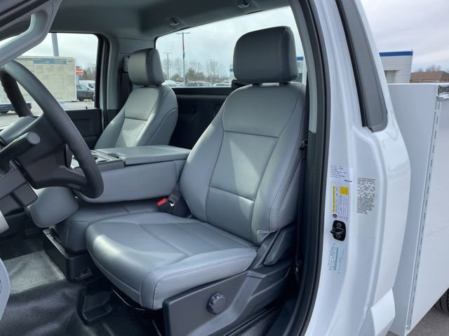 New 2026 Ford F250 XL w/ XL Chrome Package image 24