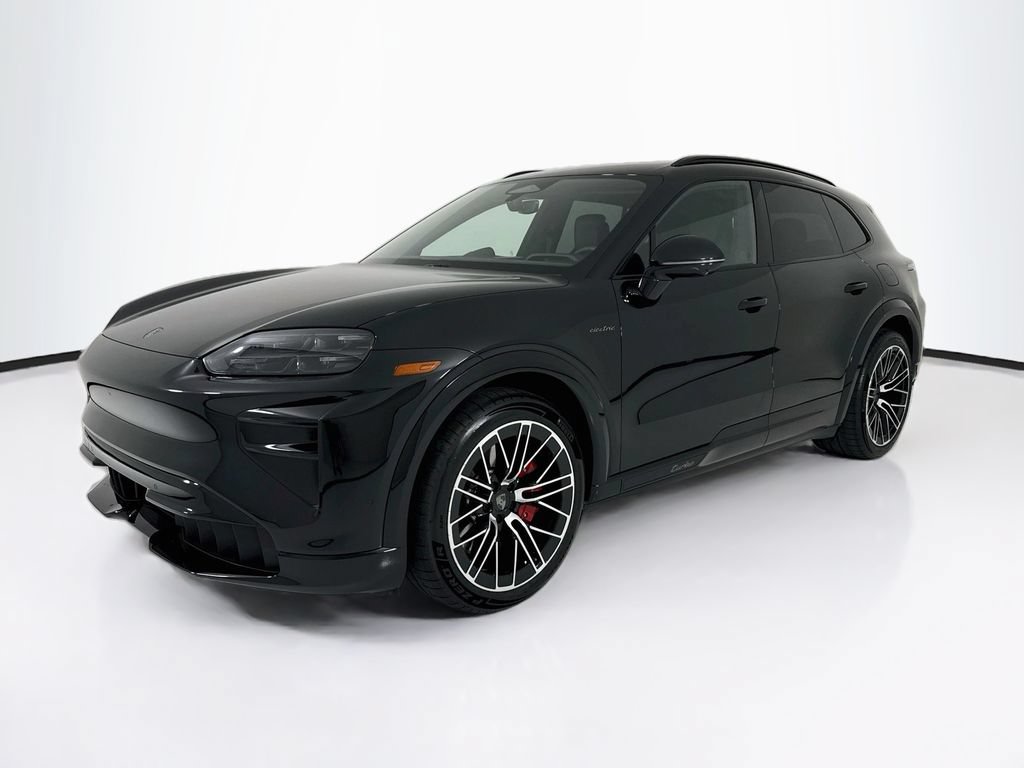 New 2026 Porsche Cayenne Turbo AWD/4WD image 1