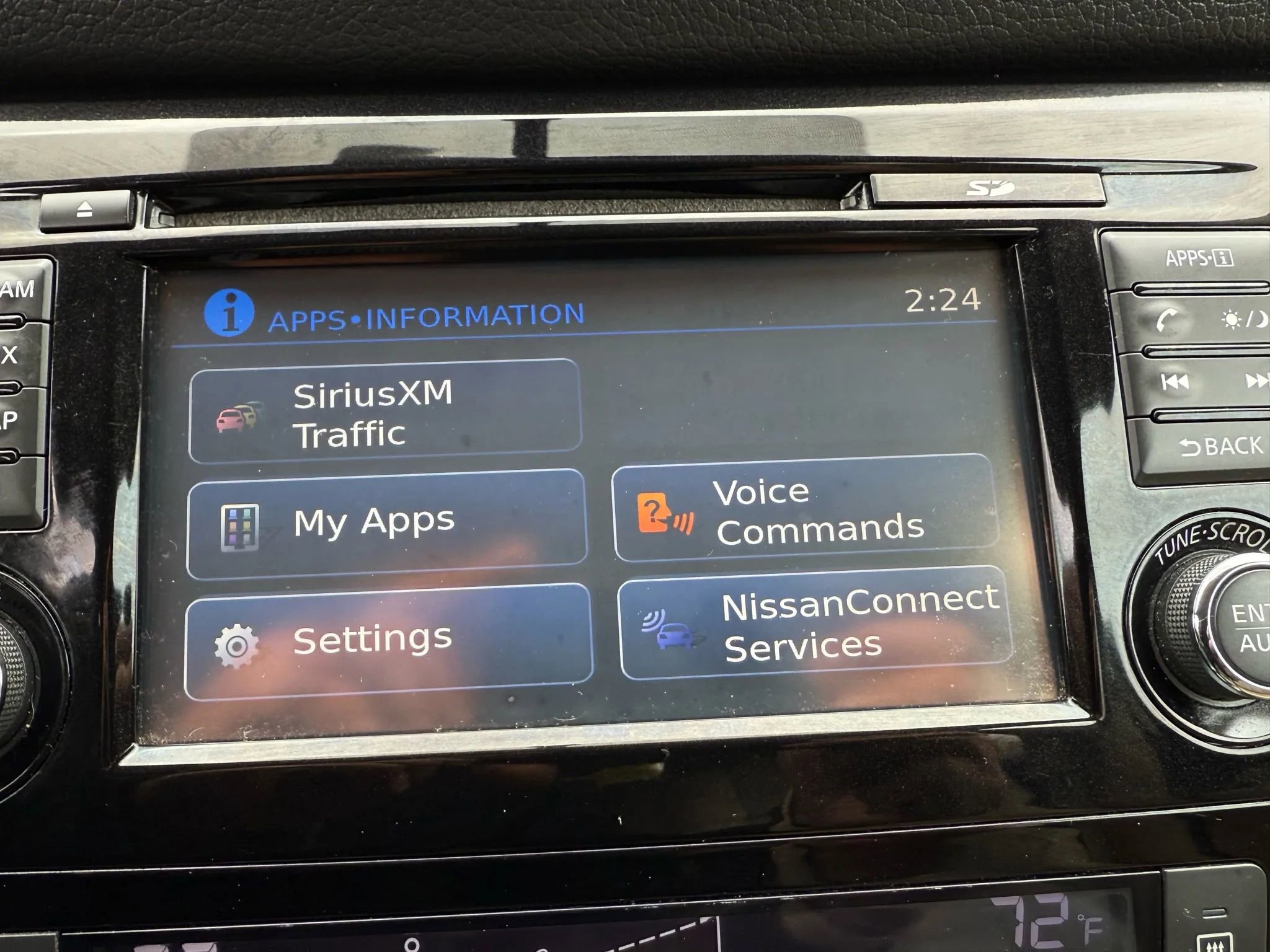 Used 2016 Nissan Rogue SL w/ SL Premium Package image 37