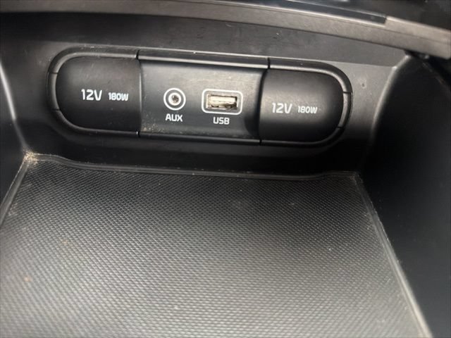 Used 2020 Kia Optima SE FWD image 19
