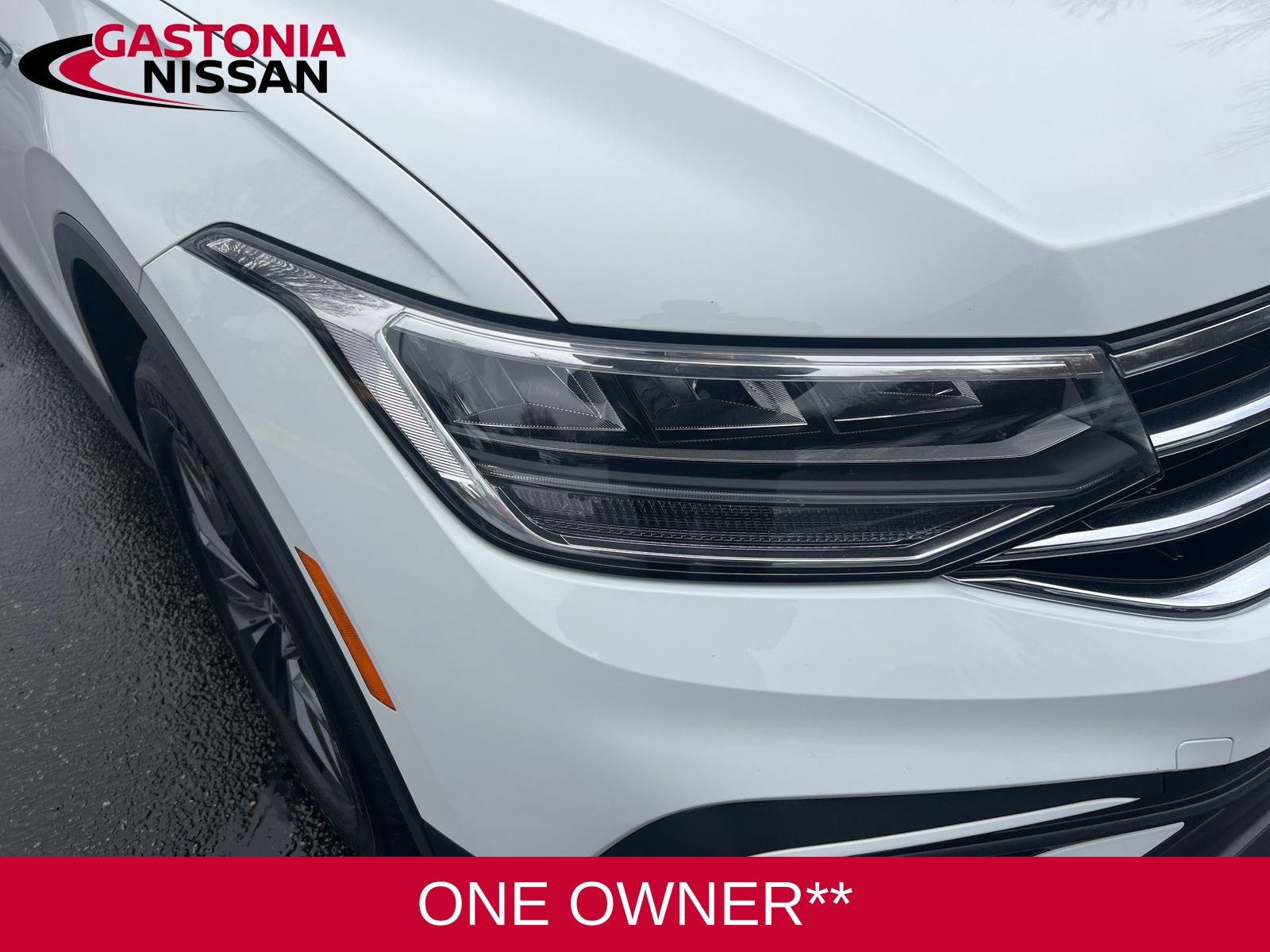 Used 2024 Volkswagen Tiguan SE image 3