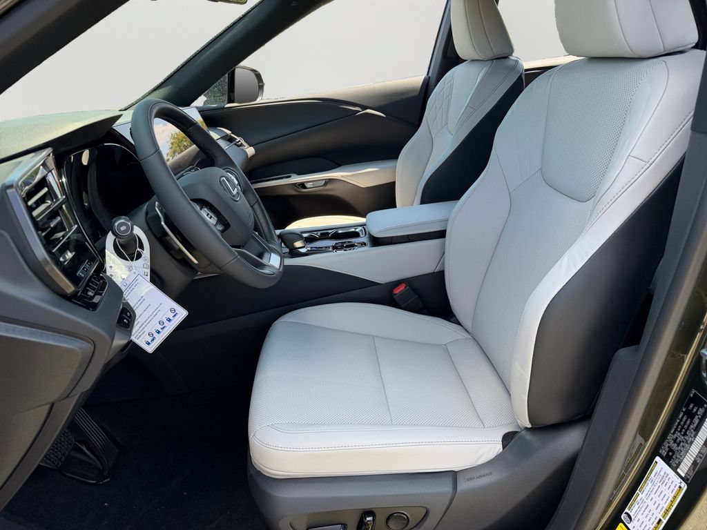 New 2026 Lexus RX 350 Premium w/ Accessory Package (Z1) AWD/4WD image 12