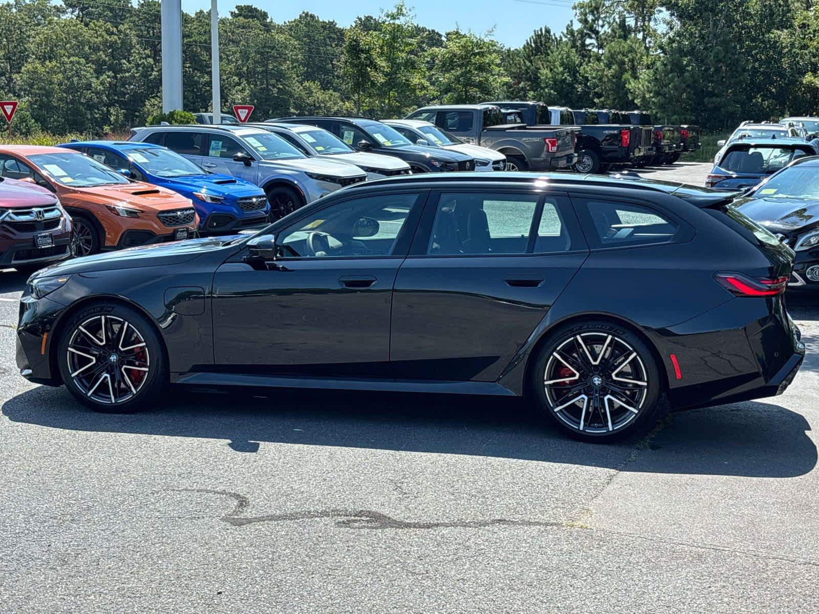 Used 2026 BMW M5 Touring AWD/4WD image 6