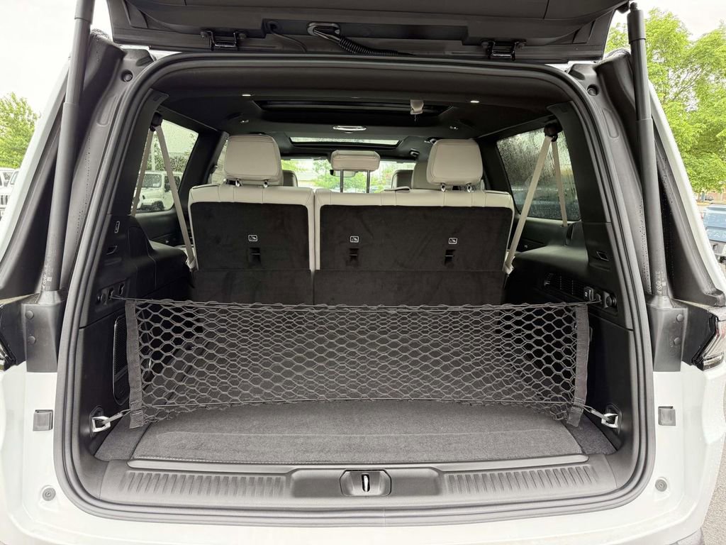 New 2026 Jeep Grand Wagoneer L Limited AWD/4WD image 35