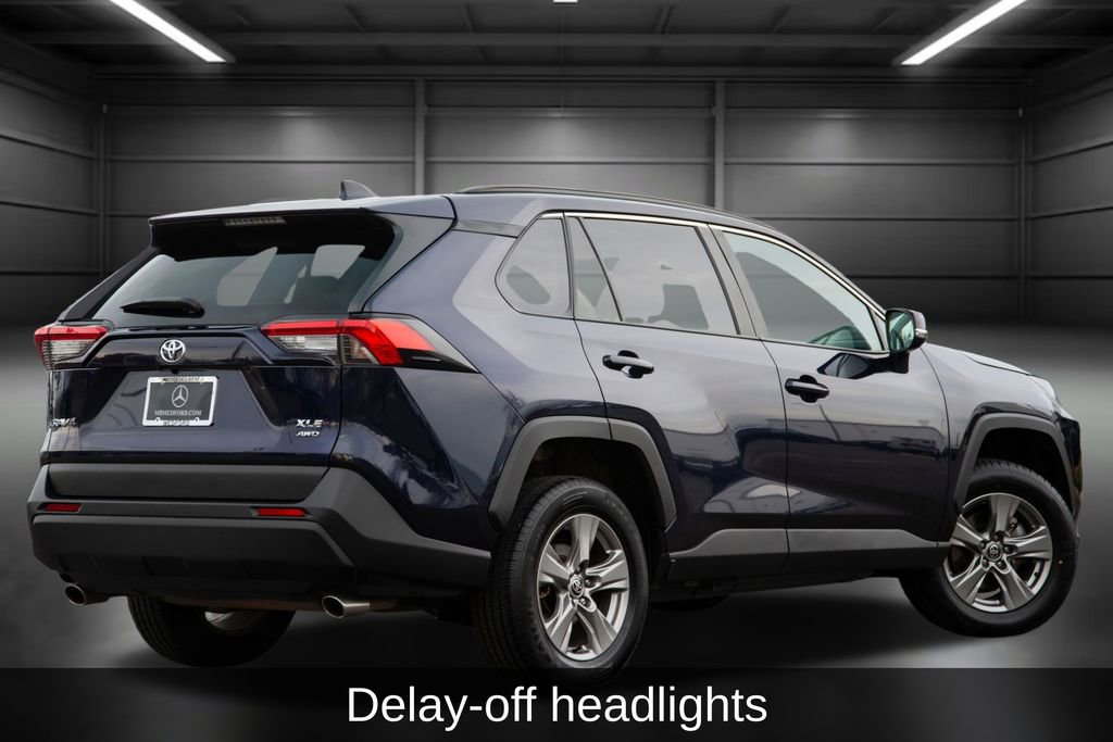 Used 2024 Toyota RAV4 XLE image 9