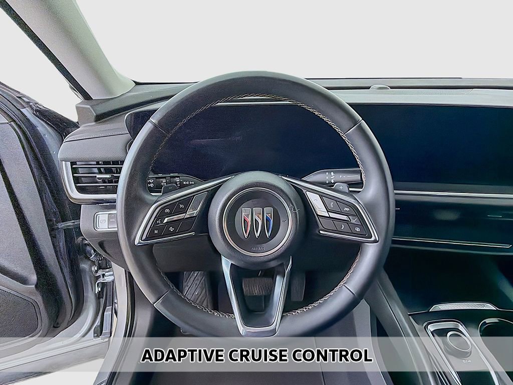 Used 2024 Buick Envision Preferred image 4