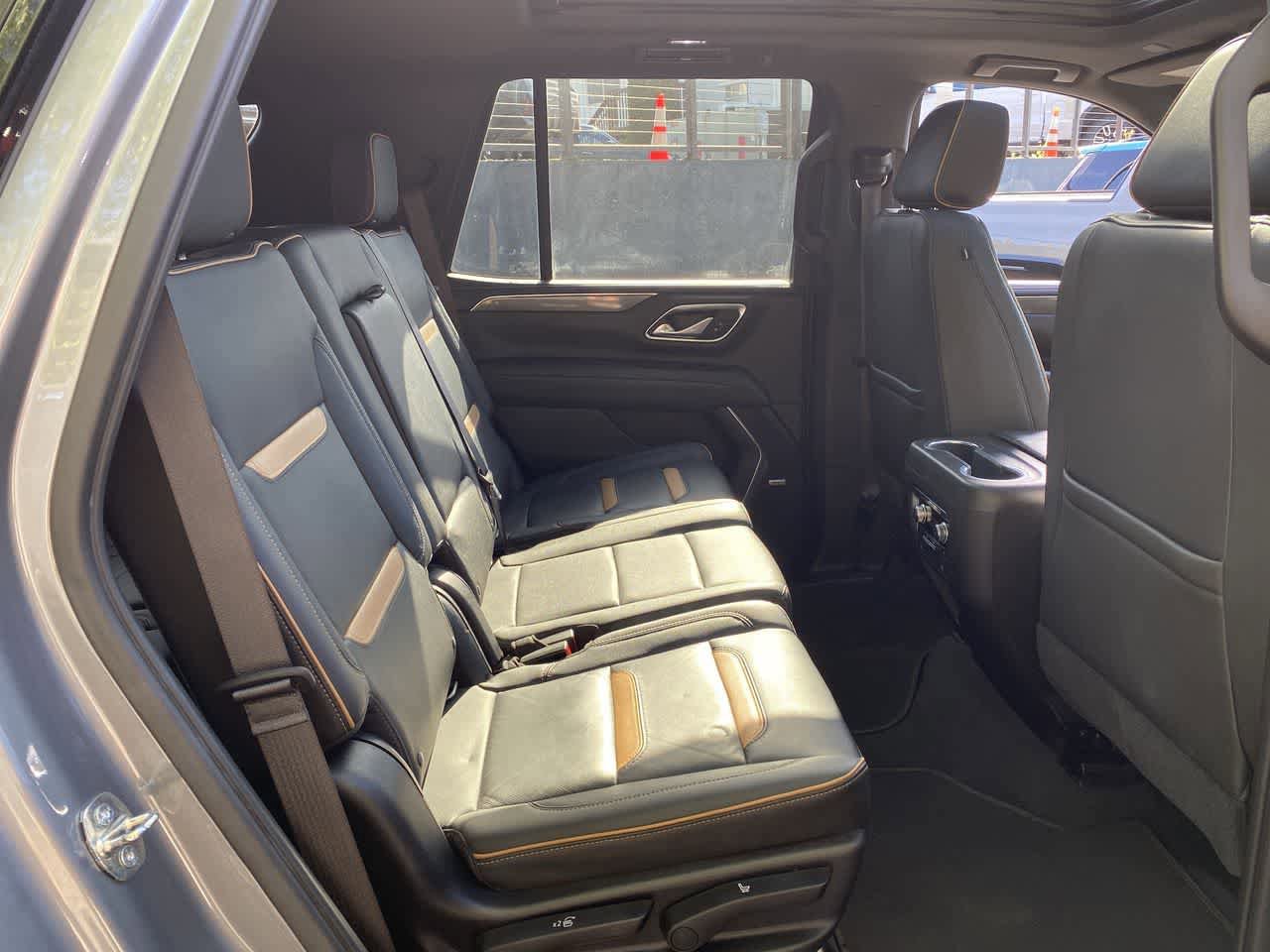 Used 2021 GMC Yukon AT4 AWD/4WD image 17
