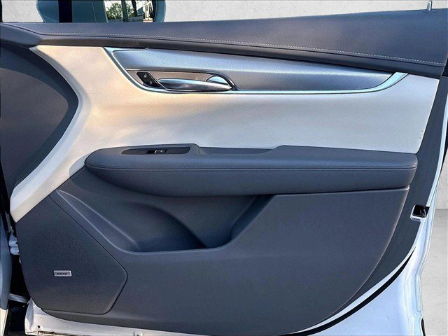Used 2020 Cadillac XT5 Premium Luxury FWD image 18