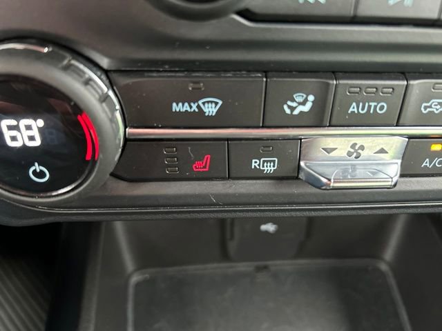 Certified 2021 Ford Bronco Outer Banks w/ Sasquatch Package image 27