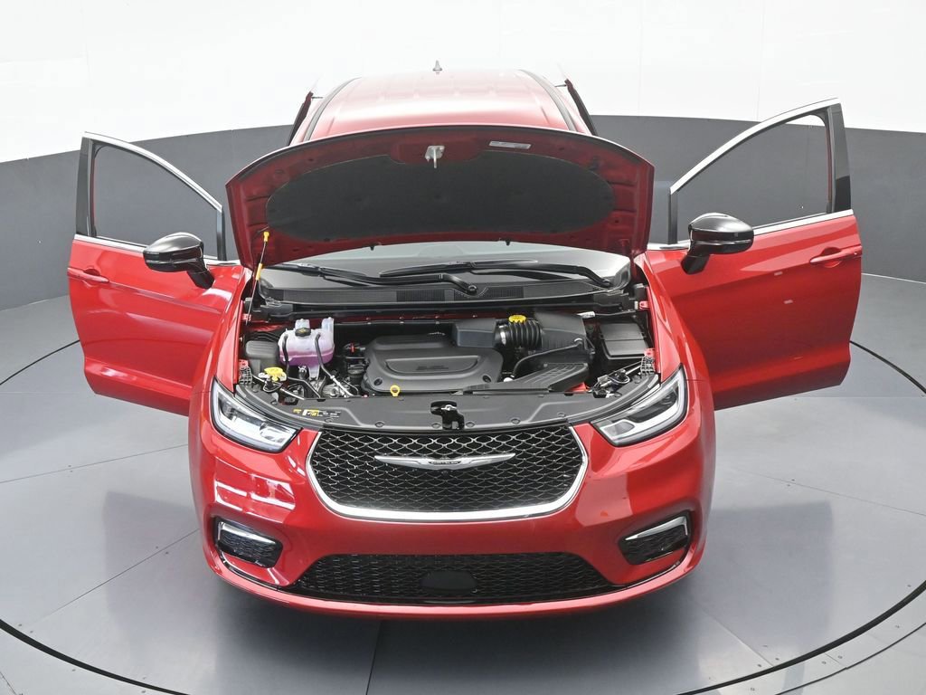 New 2026 Chrysler Pacifica Select image 68