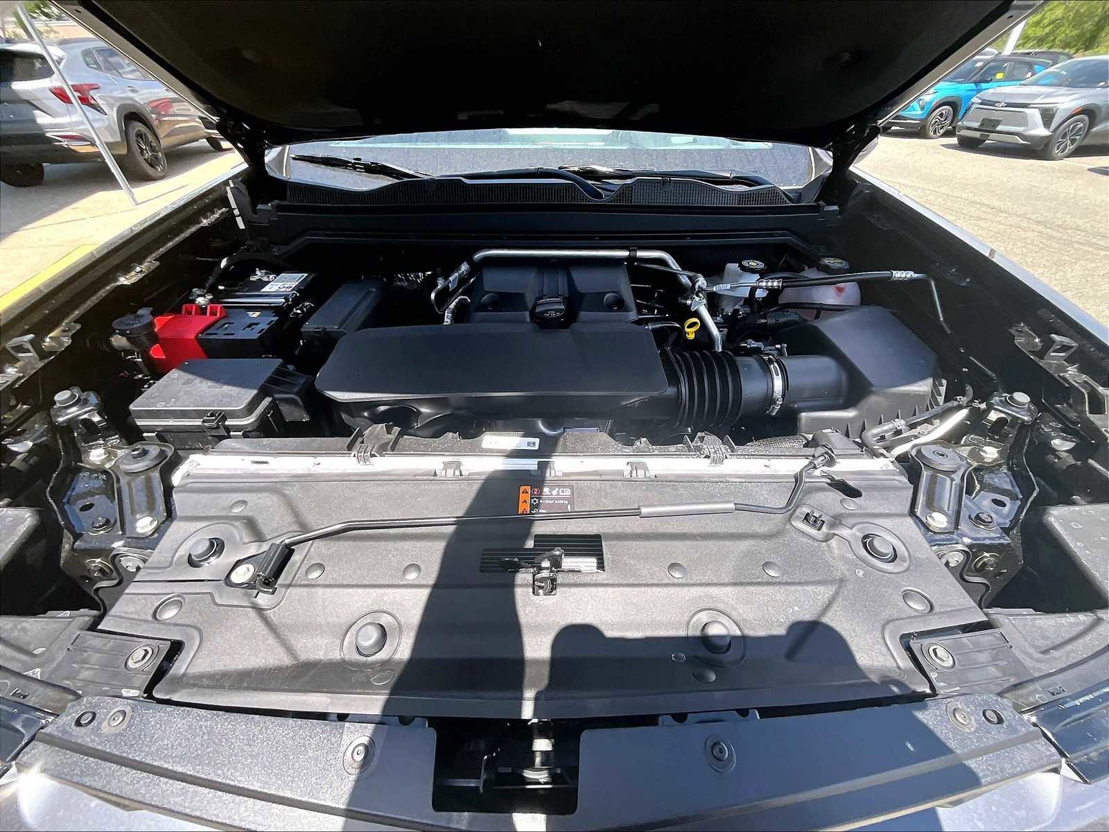 New 2025 Chevrolet Colorado LT w/ Advanced Trailering Package image 16