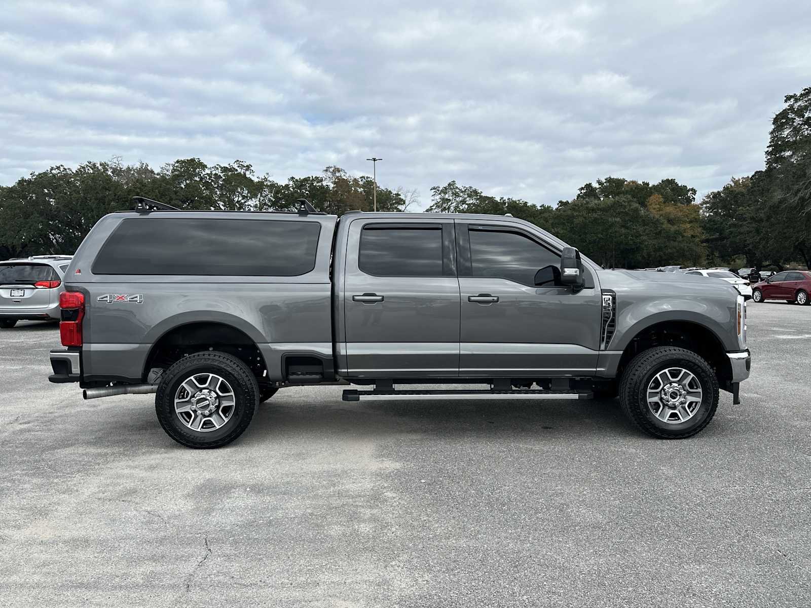Used 2025 Ford F350 Lariat image 10