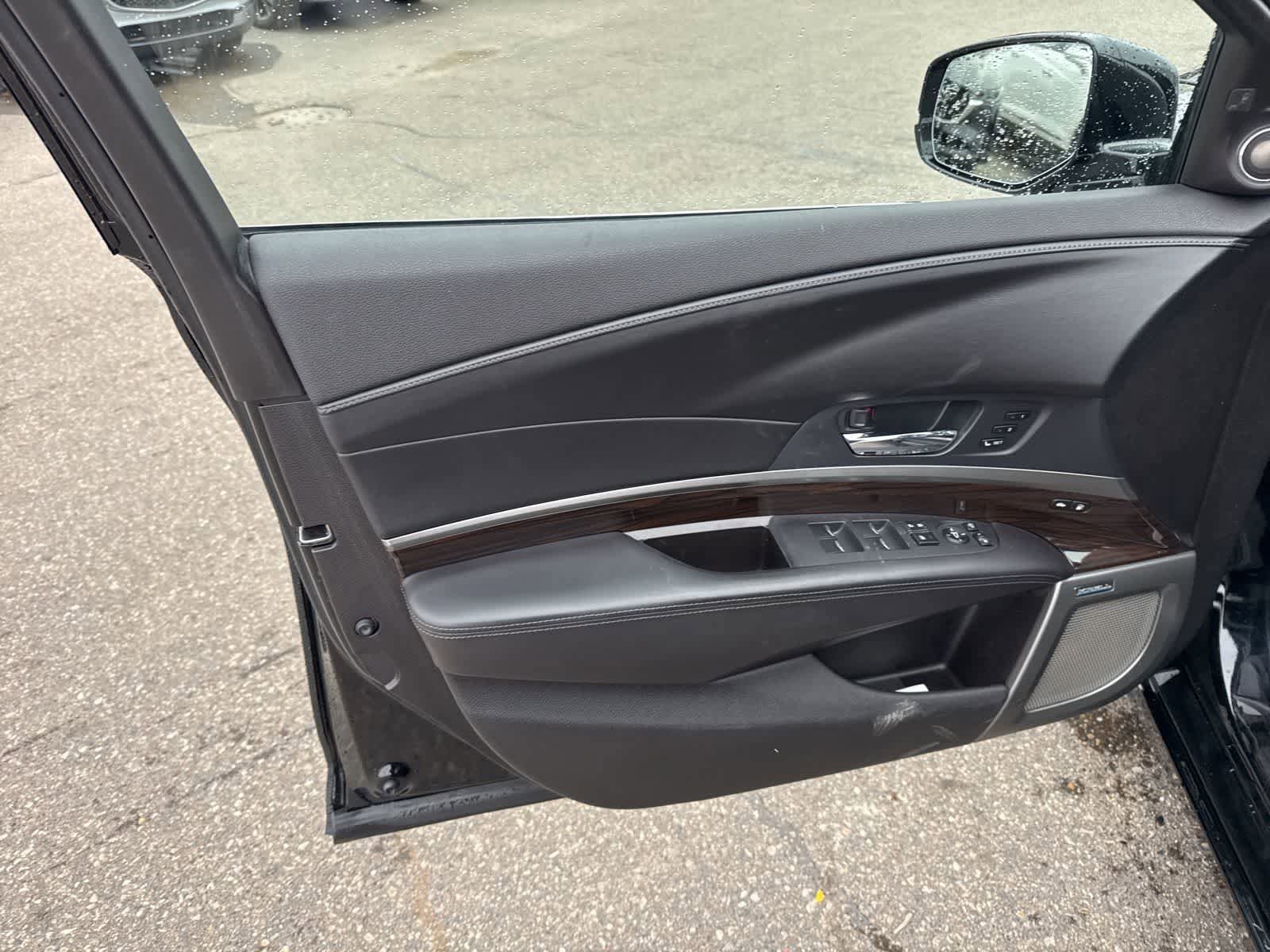 Used 2017 Acura RLX w/ Advance Package FWD image 15
