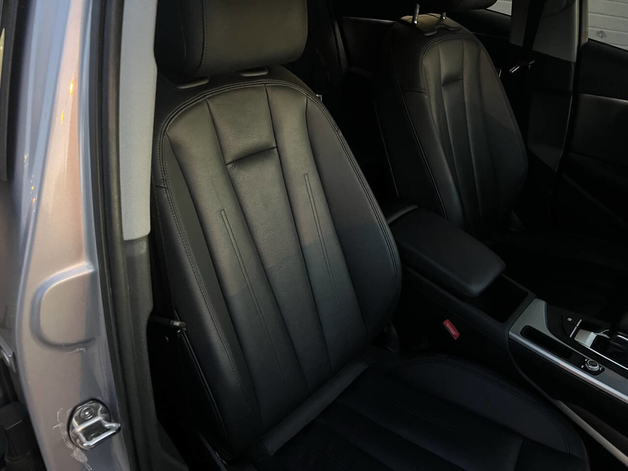 Used 2018 Audi A4 2.0T Premium Plus image 23