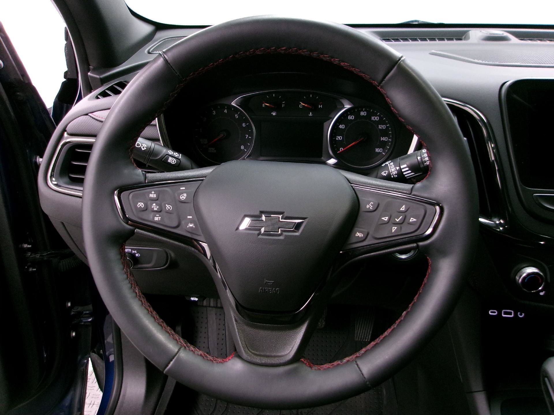 Used 2023 Chevrolet Equinox RS w/ RS Leather Package FWD image 7