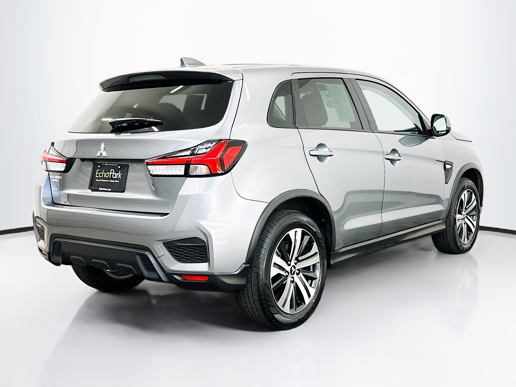 Used 2025 Mitsubishi Outlander Sport ES image 9