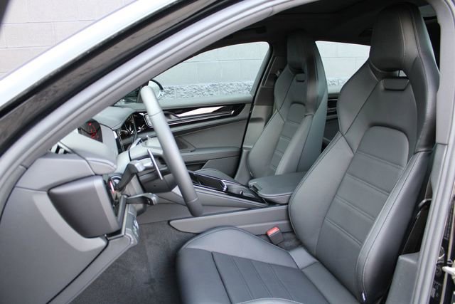 Certified 2026 Porsche Panamera 4S AWD/4WD image 5