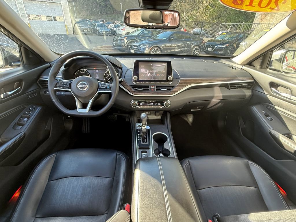 Used 2019 Nissan Altima 2.5 Platinum image 9
