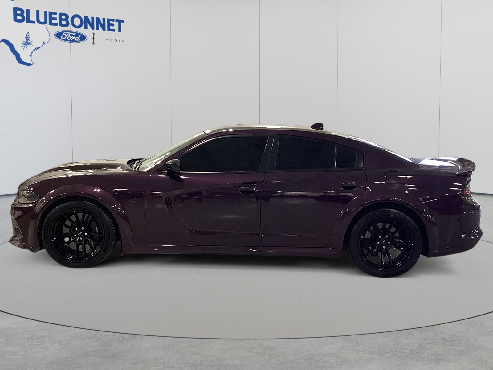 Used 2022 Dodge Charger SRT Hellcat w/ Harman/Kardon Audio Group RWD image 8
