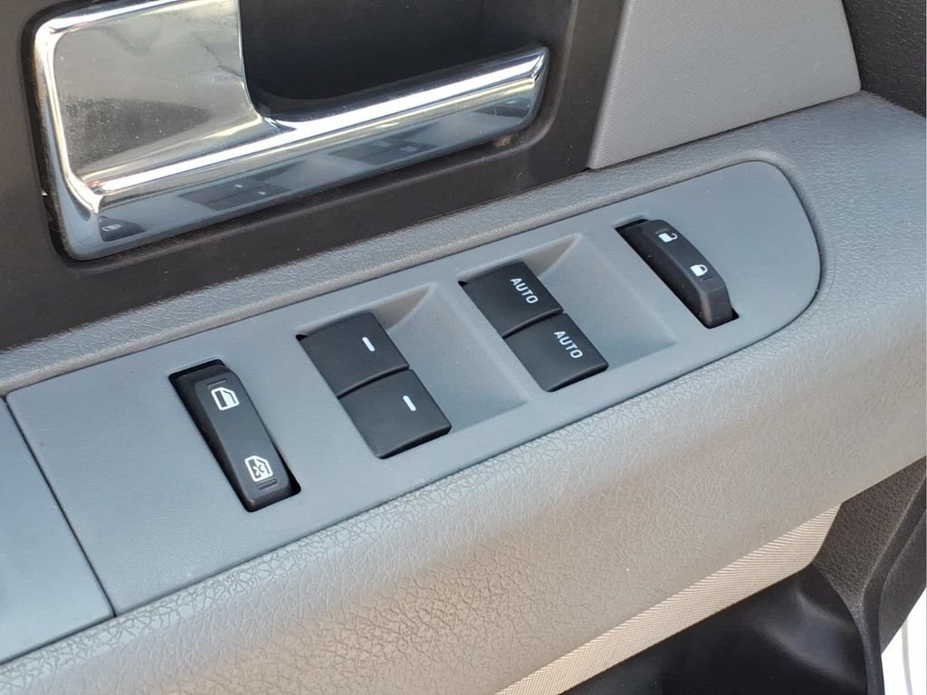 Used 2014 Ford F150 XLT w/ Equipment Group 302A Luxury AWD/4WD image 16