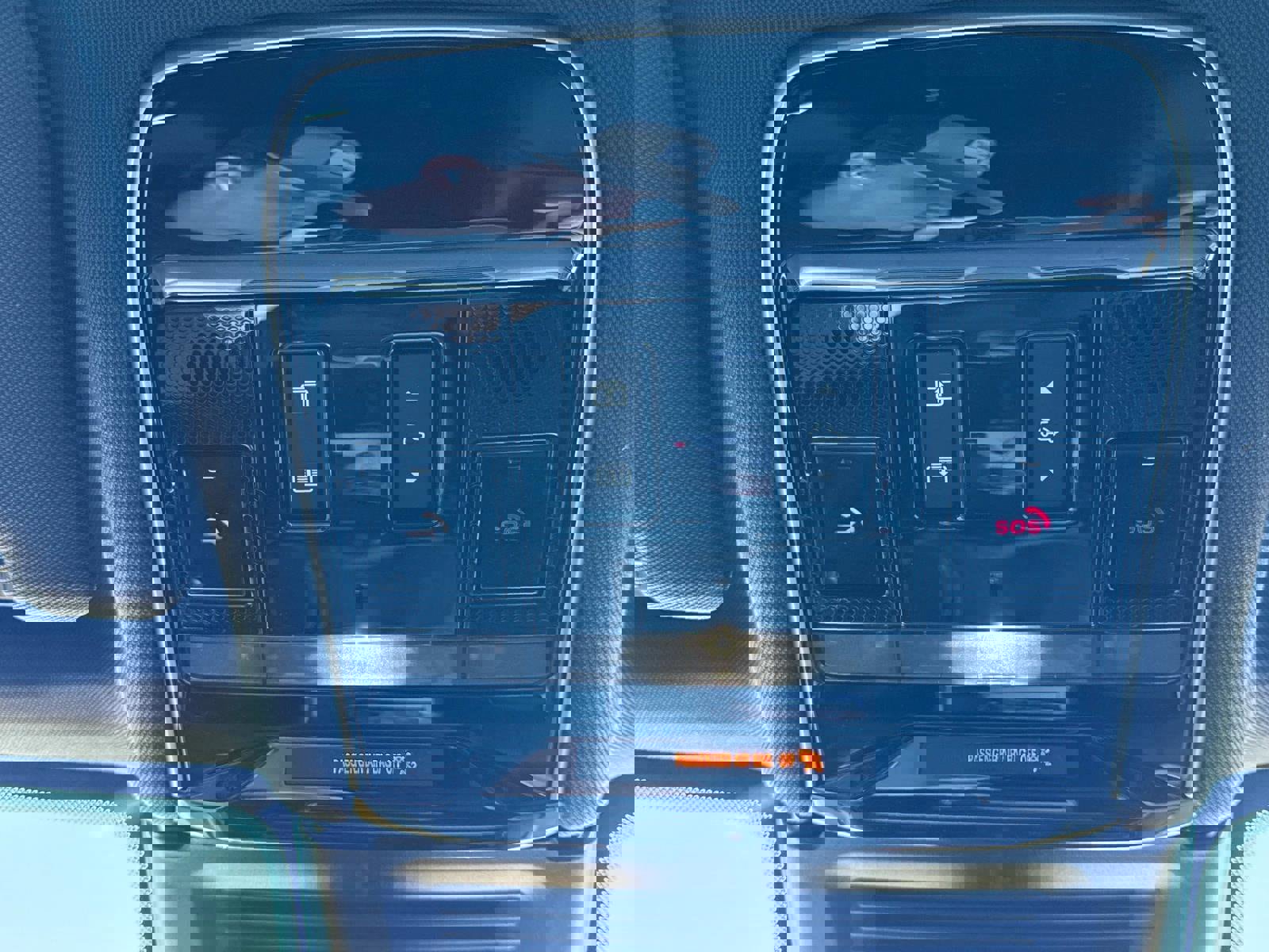 Certified 2024 Land Rover Range Rover Long Wheelbase SE image 25