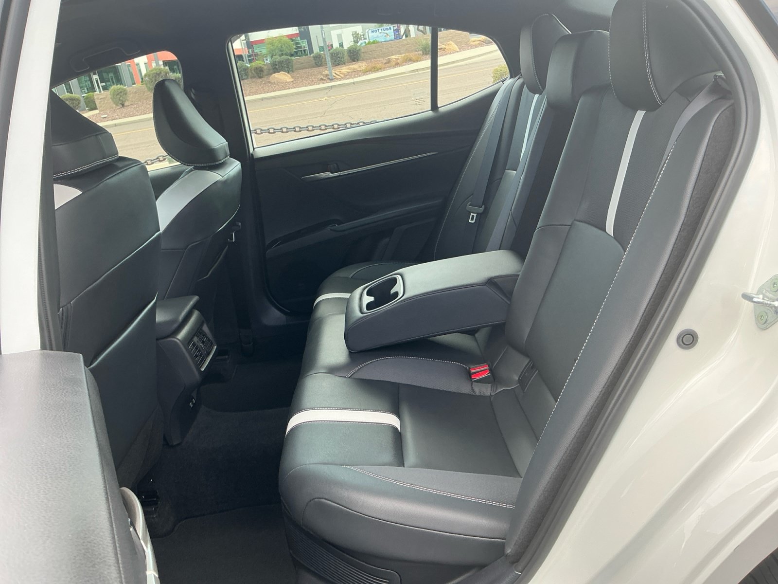 Certified 2025 Toyota Camry SE FWD image 16