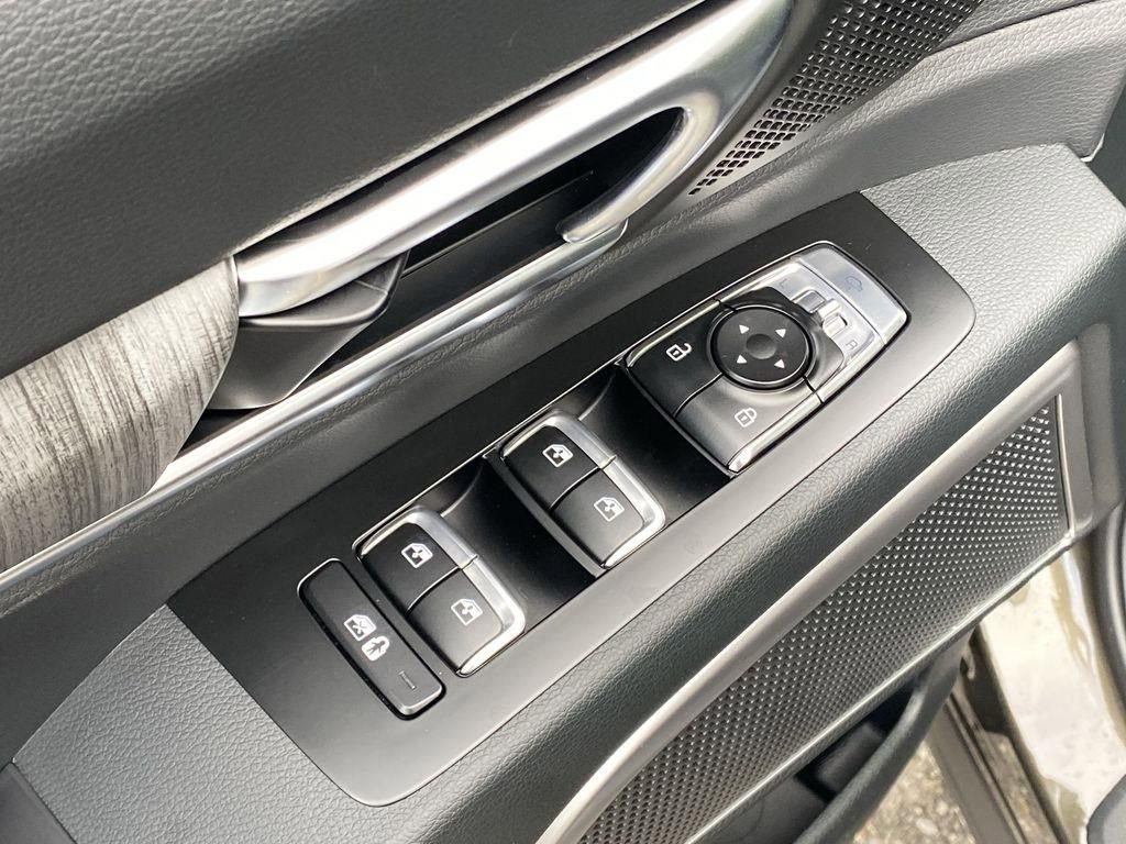 New 2025 Kia Telluride EX w/ EX Captain's Chair Package image 13