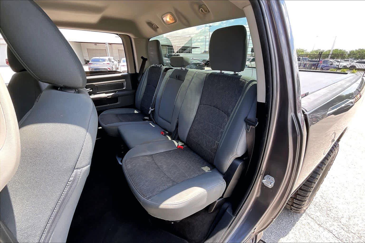 Used 2016 RAM 1500 Big Horn AWD/4WD image 19