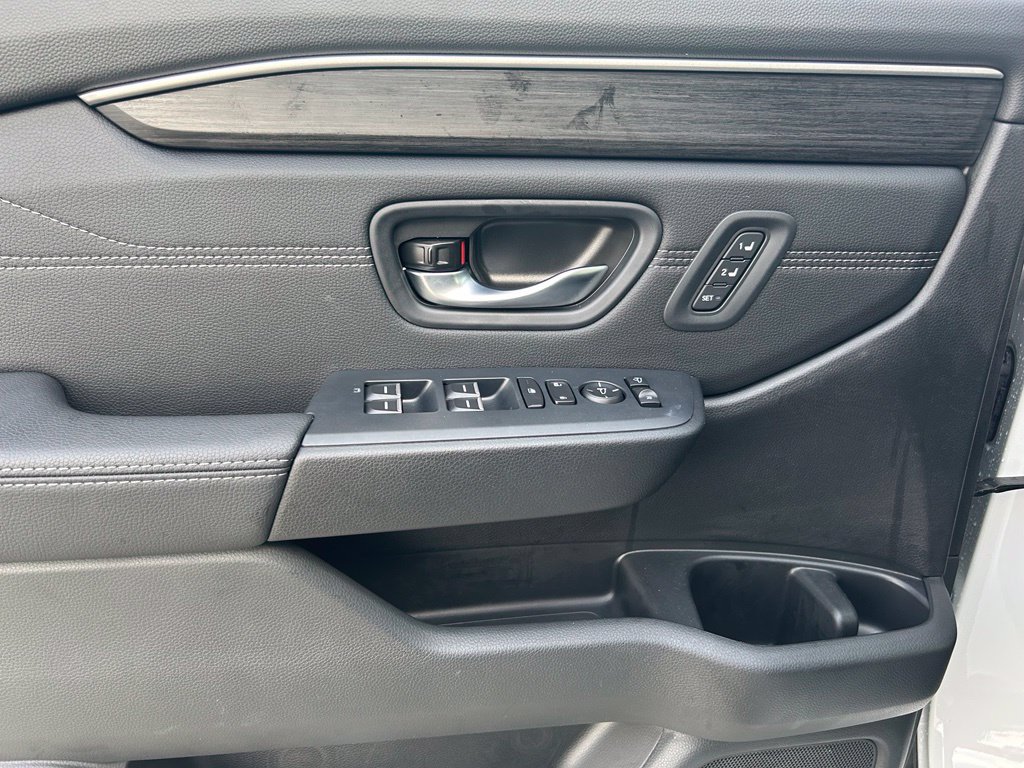 Certified 2026 Honda Pilot Touring image 17