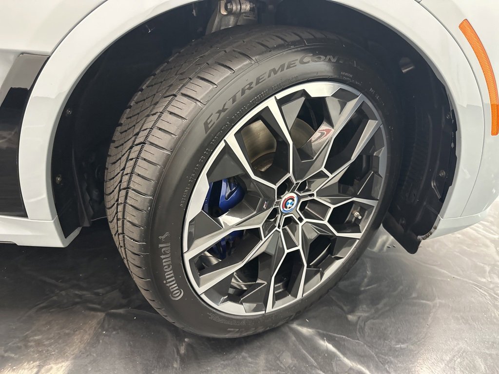 Used 2023 BMW X7 M60i w/ Executive Package image 48