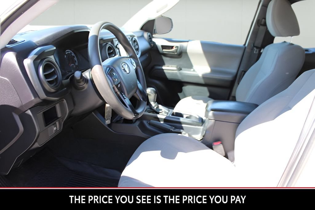 Used 2018 Toyota Tacoma SR w/ SR Convenience Package AWD/4WD image 9