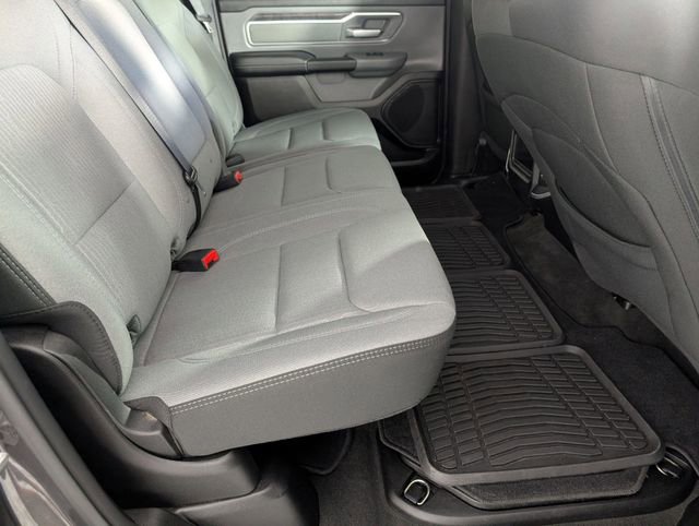 Used 2021 RAM 1500 Big Horn RWD image 29