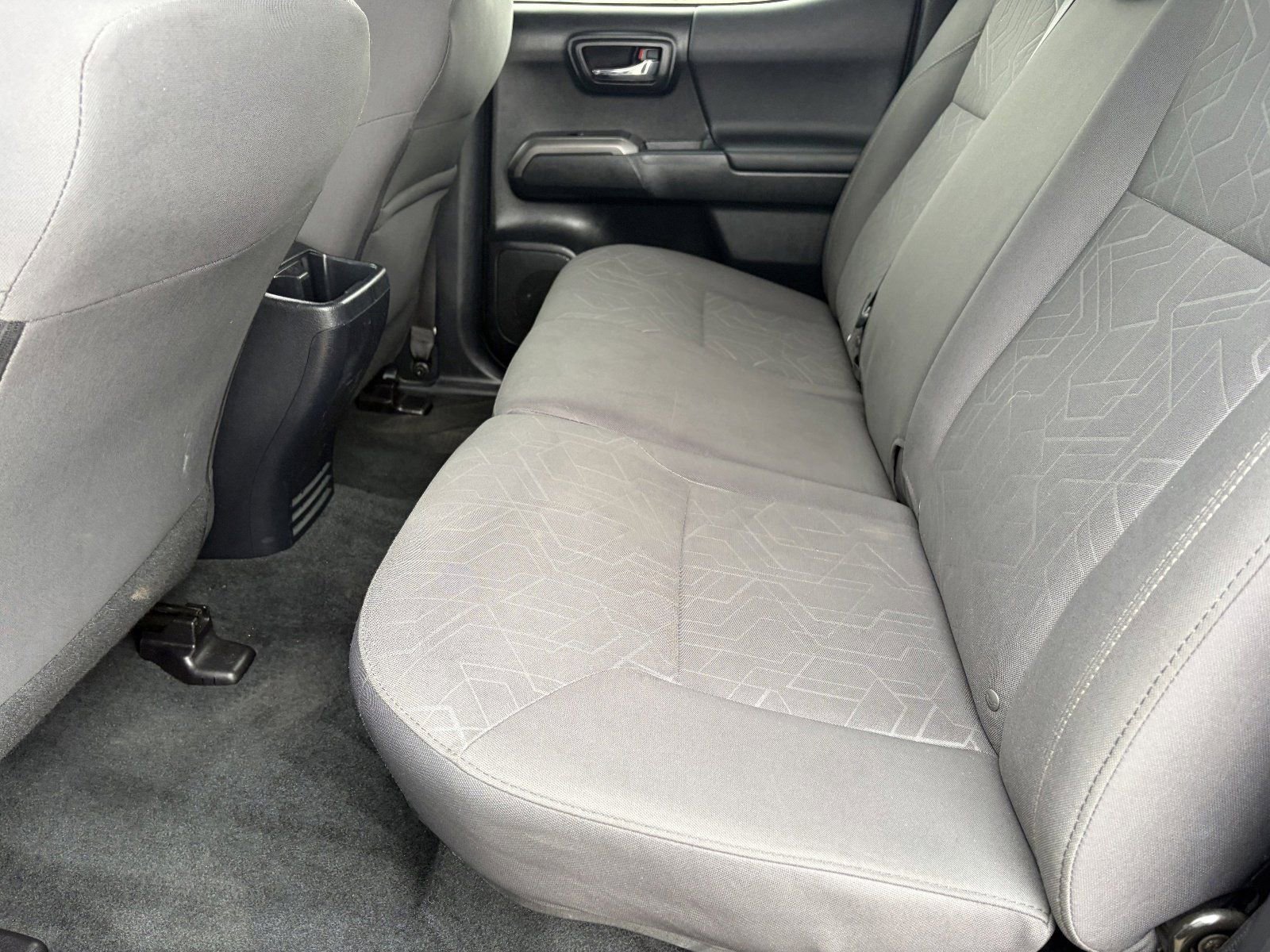 Used 2017 Toyota Tacoma TRD Sport image 18