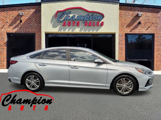Used 2018 Hyundai Sonata SEL w/ Tech Package 02 FWD image 3