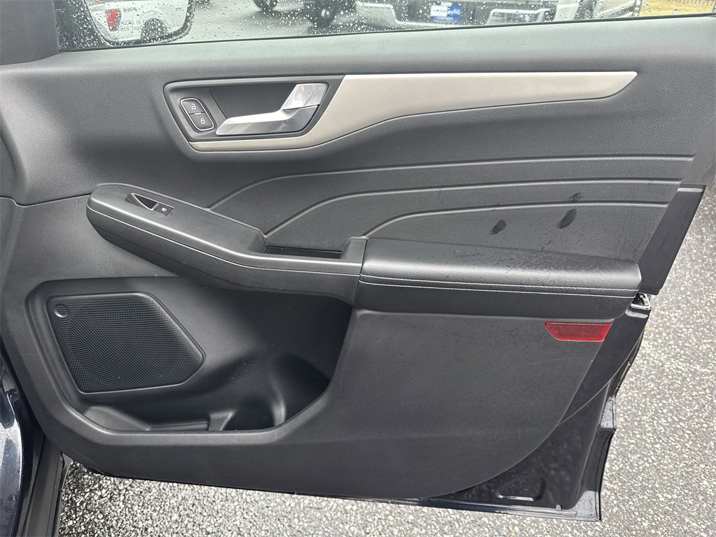 Used 2021 Ford Escape SEL w/ Class II Trailer Tow Package image 14